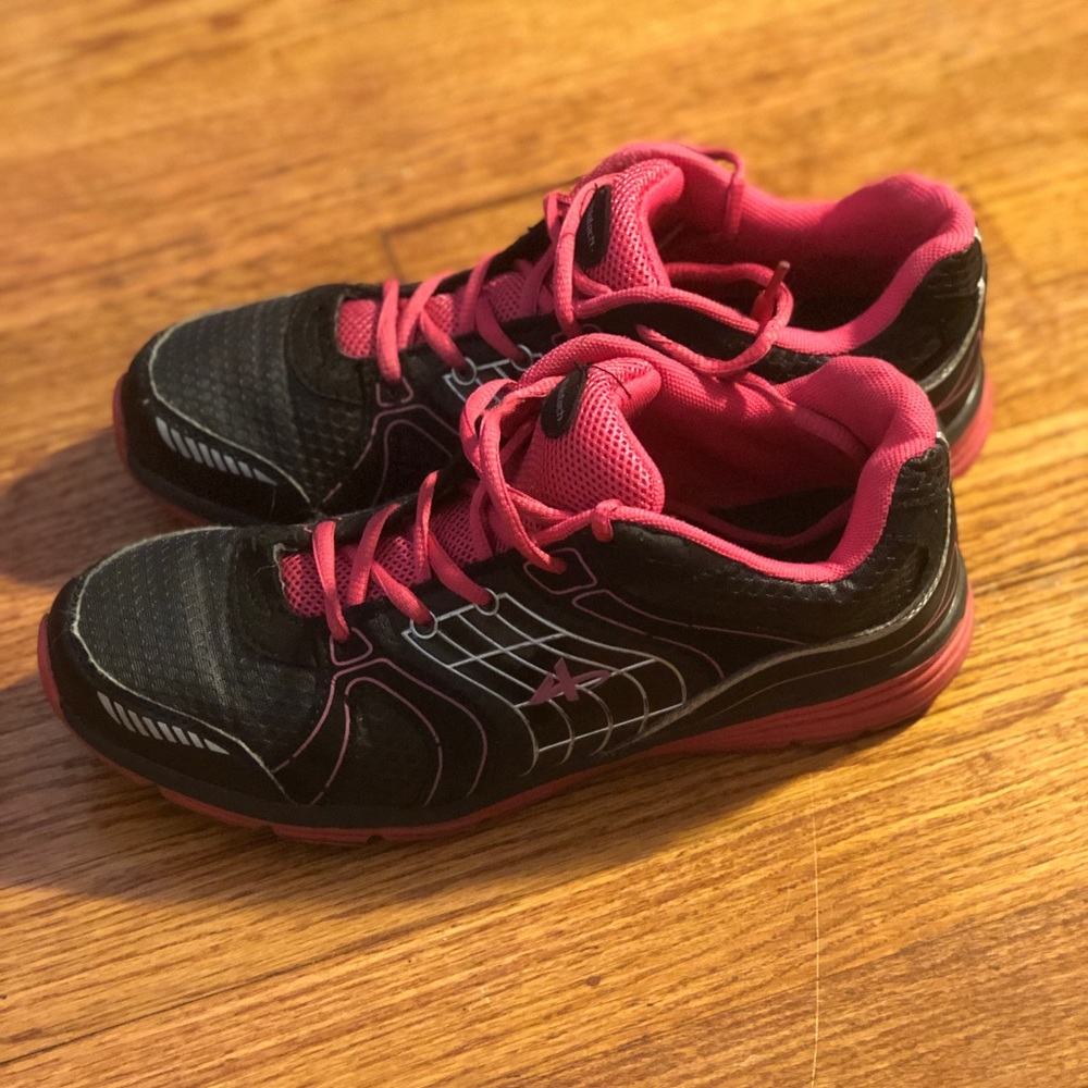 ATHLETECH RUNNING SHOES 👟 🏃